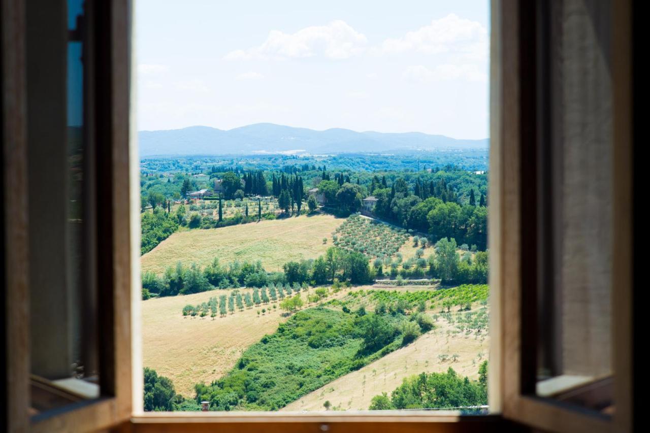 San Domenico Central Apt سان جيمينيانو المظهر الخارجي الصورة